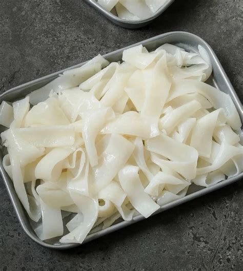 Fresh rice noodles. Things To Know About Fresh rice noodles. 
